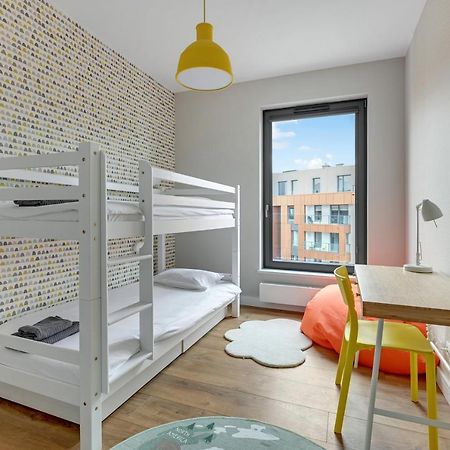 Premium Family & Business Old Town Riverside Apartment With Parking 格但斯克 外观 照片